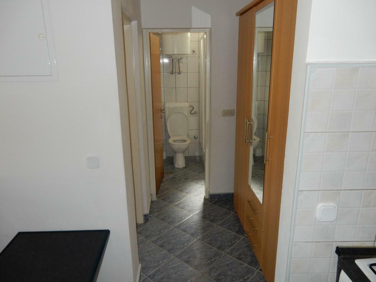 לוביסטה Apartments Indira II מראה חיצוני תמונה