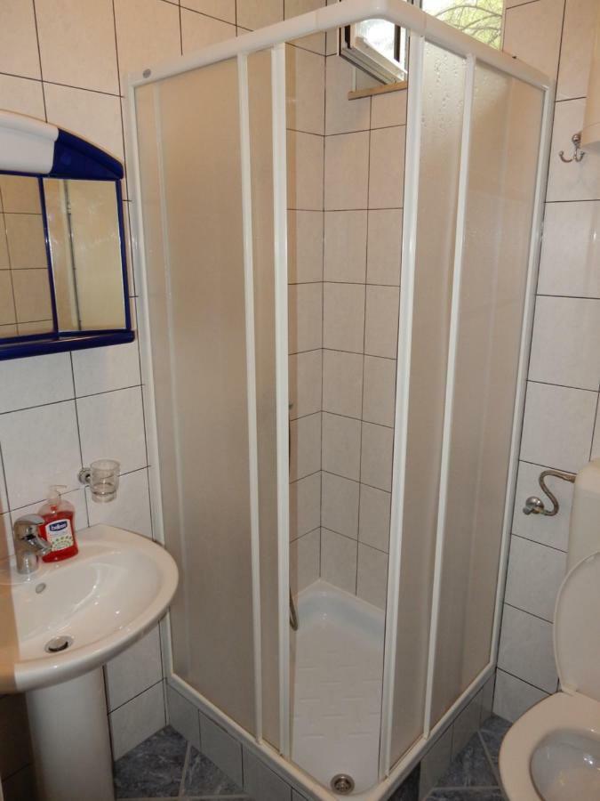 לוביסטה Apartments Indira II מראה חיצוני תמונה