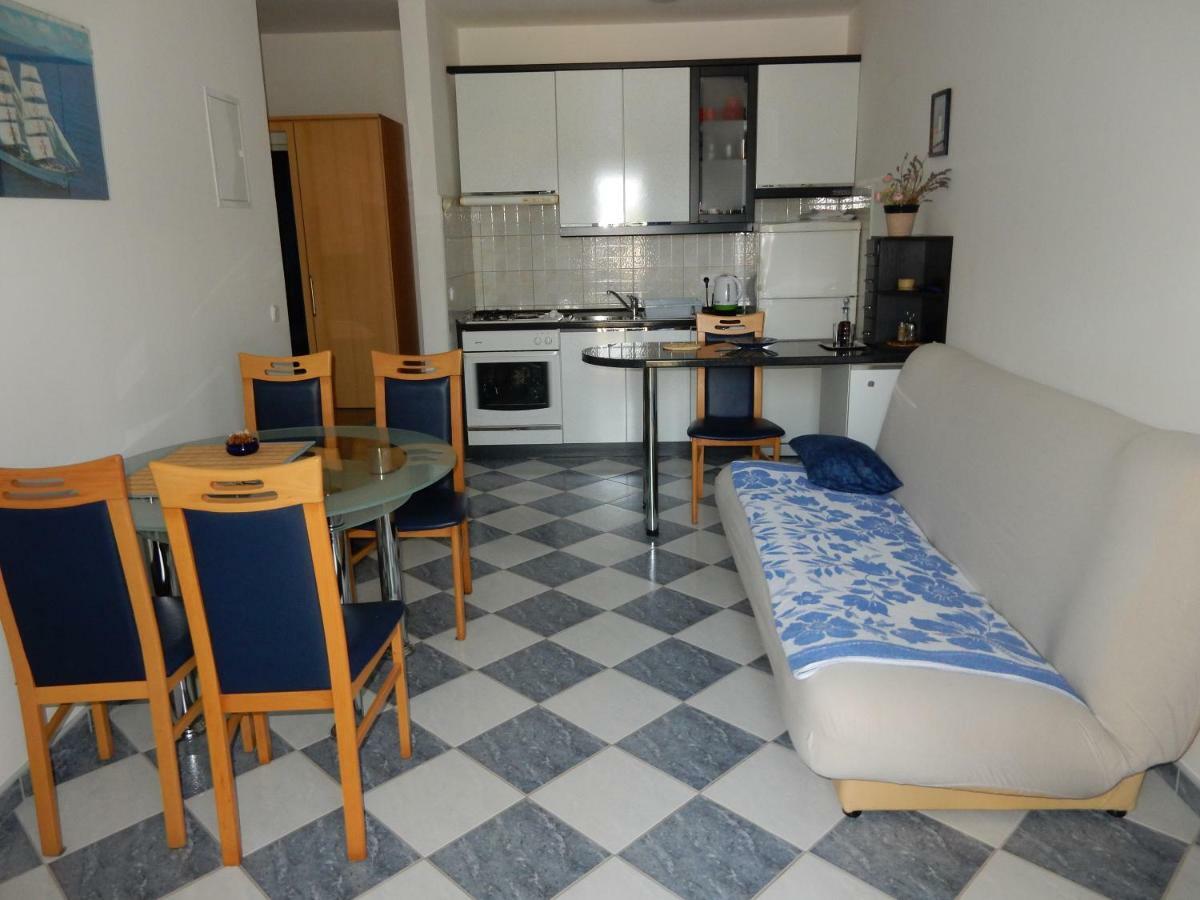 לוביסטה Apartments Indira II מראה חיצוני תמונה