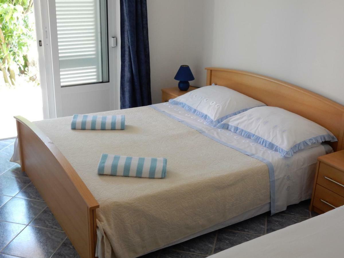 לוביסטה Apartments Indira II מראה חיצוני תמונה