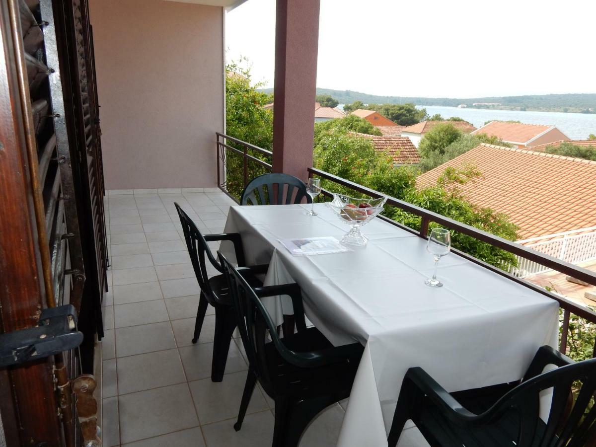 לוביסטה Apartments Indira II מראה חיצוני תמונה